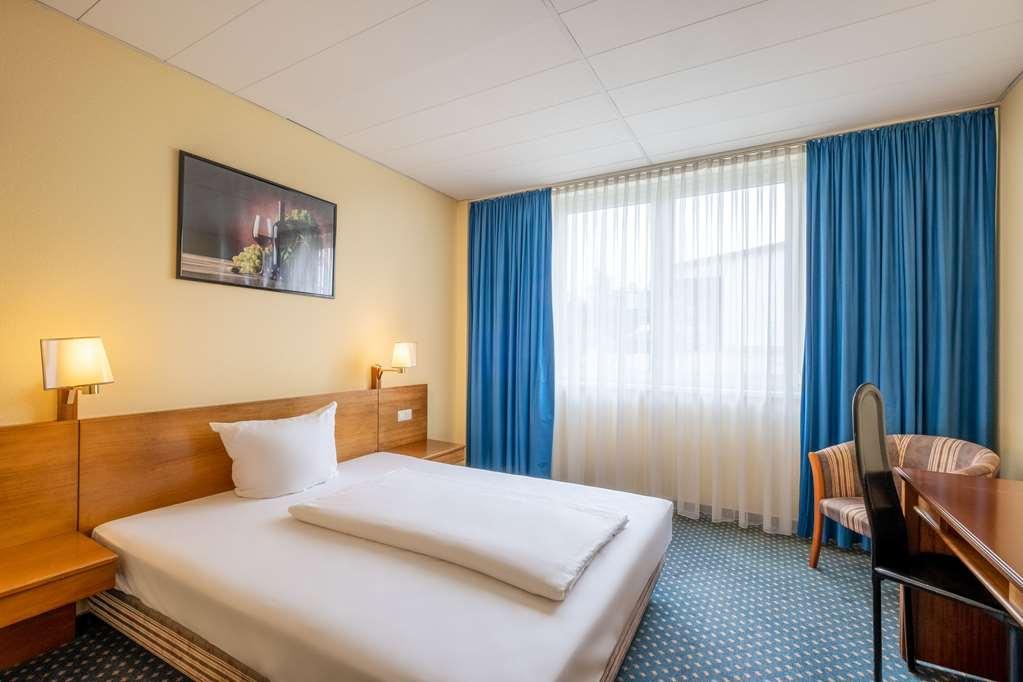 Quick Hotel Dresden West Kesselsdorf Rom bilde